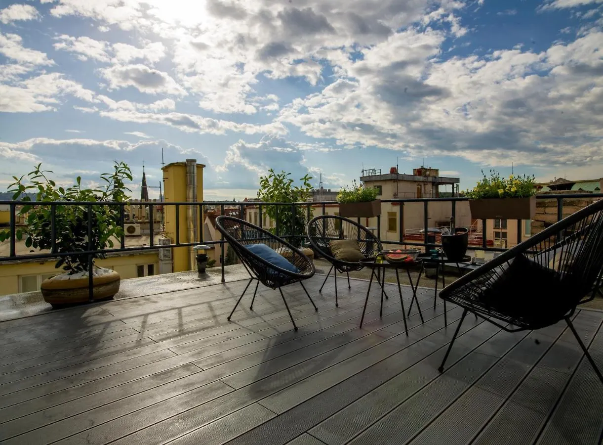 Rooftop Planet Prague Hotel 4*,