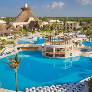 Üdülőközpont Bahia Principe Grand Tulum