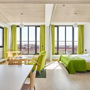 Toeoeloe Towers 4*, Helsinki Finland